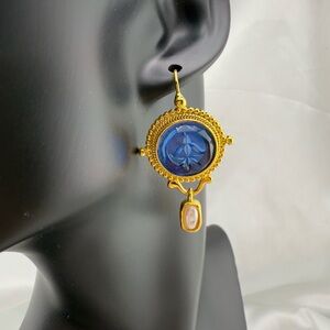 New! Vintage Blue and Gold Color Earrings